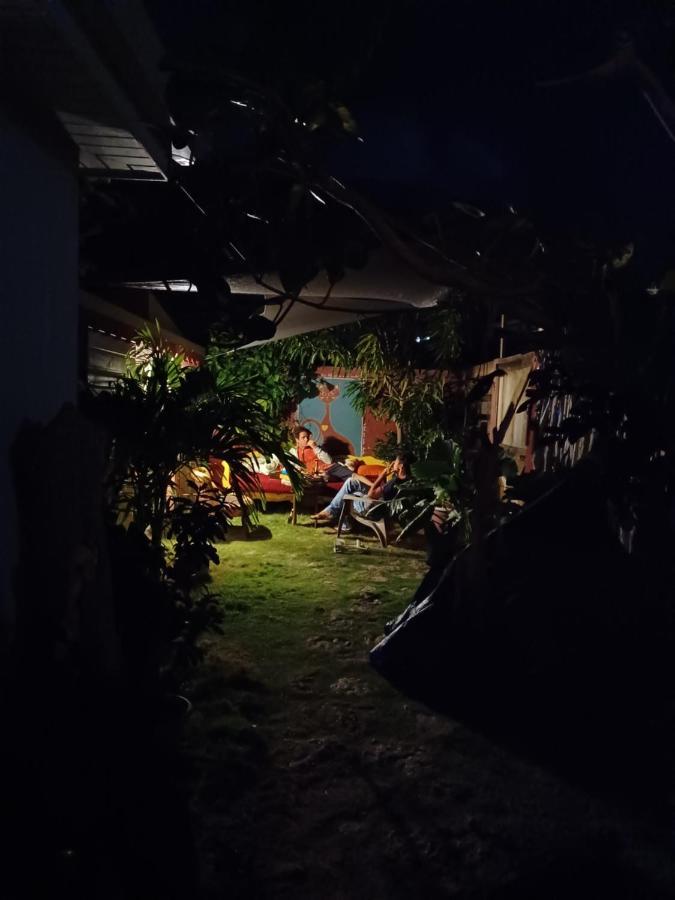 La Cabane D'Artiste Cul de Sac Екстериор снимка